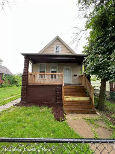 Main picture of 10544 S Indiana Ave