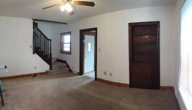 Main picture of 450 Schwartz Ave