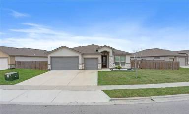 Main picture of 7702 Dove Hollow Dr