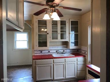 Main picture of 3452 W 95th St