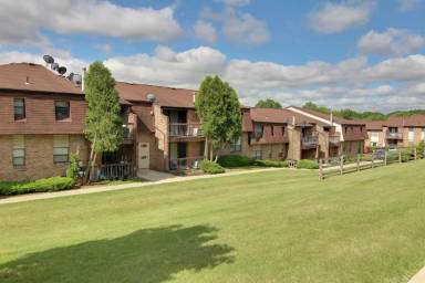 Main picture of Hillside Gardens