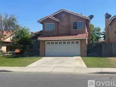 Main picture of 7501 Canyon Clover Dr