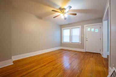 Main picture of 996 S 50th St