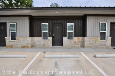 Main picture of 215 Price Ln
