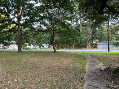 Main picture of 498 North Ave