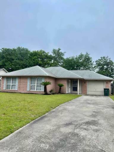 Main picture of 1104 Ballard Dr