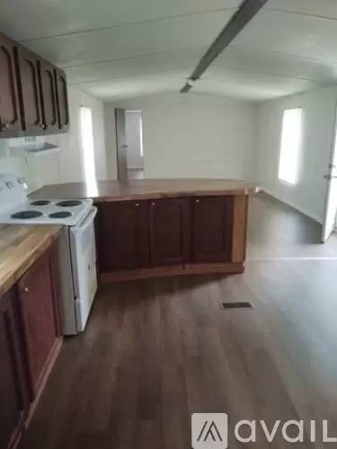 Main picture of 636 Cecilia Smith Mill Rd