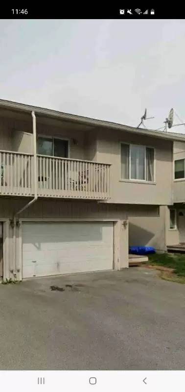 Main picture of 713 Bridgestone Ct