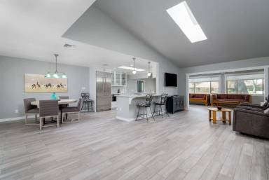 Main picture of 22205 Village 22