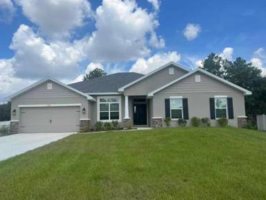 Main picture of 9914 SW 42nd Ave