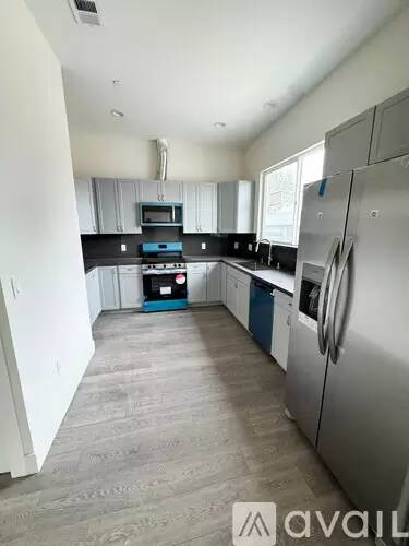 Main picture of 22233 Peralta St