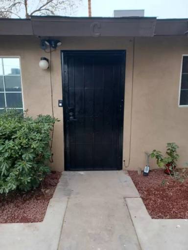 Main picture of 922 31st St