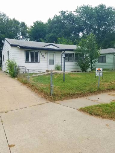 Main picture of 1907 Westside Dr