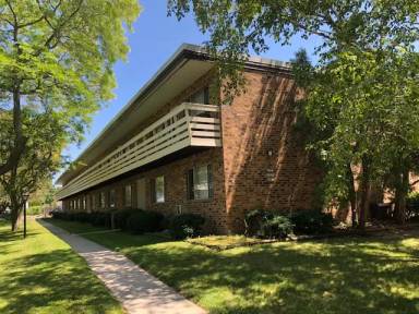 Main picture of 3025 N 9th St