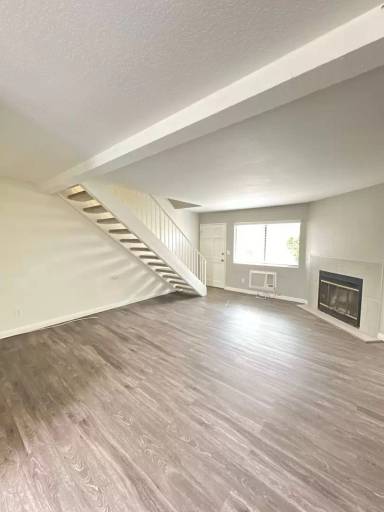 Main picture of 10801 Cherry St