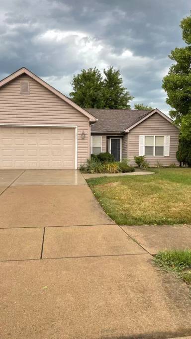 Main picture of 3088 Stratus Dr