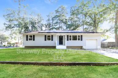 Main picture of 1002 Belleview Blvd