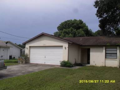 Main picture of 2492 Landover Blvd