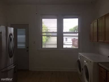 Main picture of 3100 N Western Ave