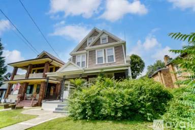 Main picture of 1768 Williams Ave