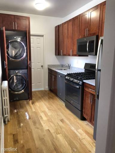Main picture of 1482 1st Ave