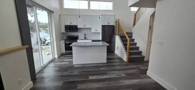 Main picture of 101 Julian Dr