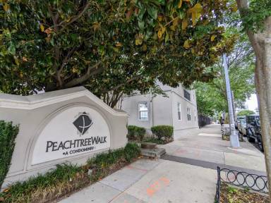Main picture of Peachtree Walk Condominiums