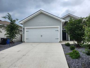 Main picture of 620 Heathers Way