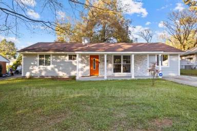 Main picture of 2620 Englehardt St