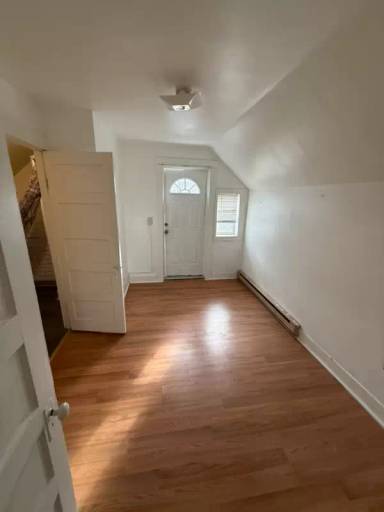 Main picture of 353 Park St