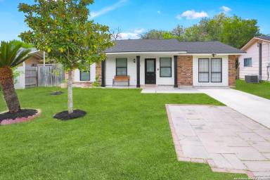Main picture of 7643 Glen Shire