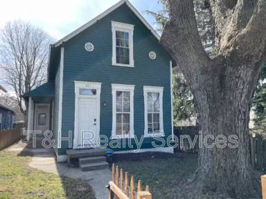 Main picture of 631 Prospect St