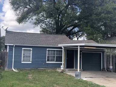 Main picture of 6734 New York St