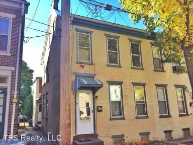 Main picture of 622 Chestnut St