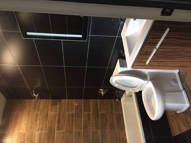 Main picture of 528 Jackson Ave