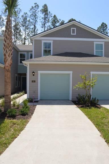 Main picture of 44 Scotch Pebble Dr