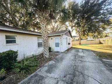 Main picture of 4135 Old Road 37