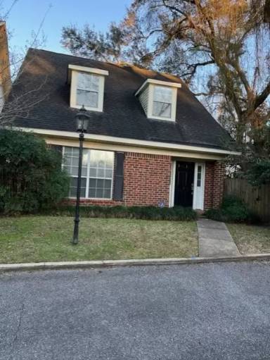 Main picture of 6401 Cedar Bend Ct