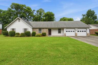 Main picture of 9010 Cannstatt Dr SE