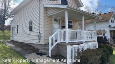 Main picture of 2877 Hemlock St