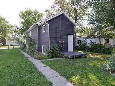 Main picture of 1006 27th St N