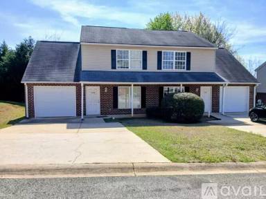 Main picture of 209 Springfield Cir