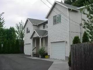 Main picture of 8927 SE Clinton St