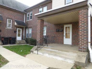 Main picture of 200 W 28th St