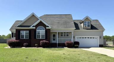 Main picture of 111 Willowbrook Dr
