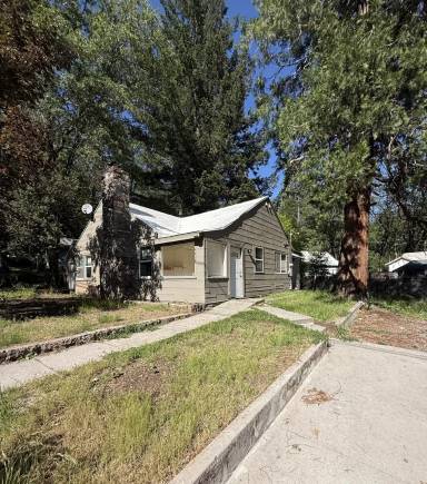 Main picture of 4428 Gleaves Ave