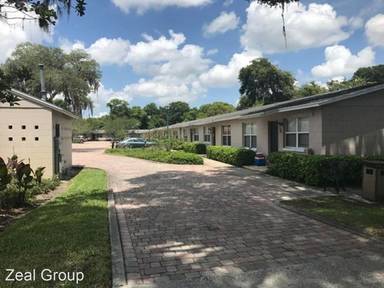 Main picture of 200 S West St