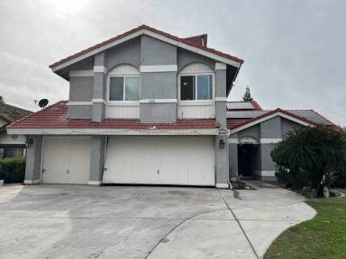 Main picture of 2720 McNutt St