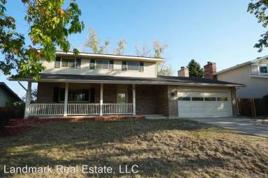 Main picture of 5248 Escapardo Way