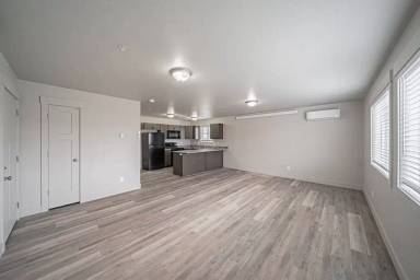 Main picture of 6097 N Silver Fox Rd